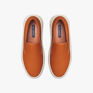 NWOB Wolf and Shepherd Cruise Honey Brown Slip On Shoes Unisex W9.5 M7.5
